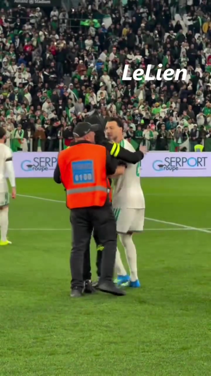 【集锦】画风独特！本塞拜尼的国际比赛日：这是什么情况？