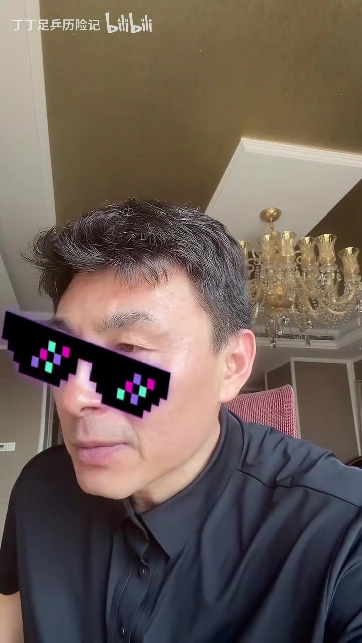 【体育视频】李玮锋：我踢不了中乙了，咬咬牙还能踢中冠，真的是