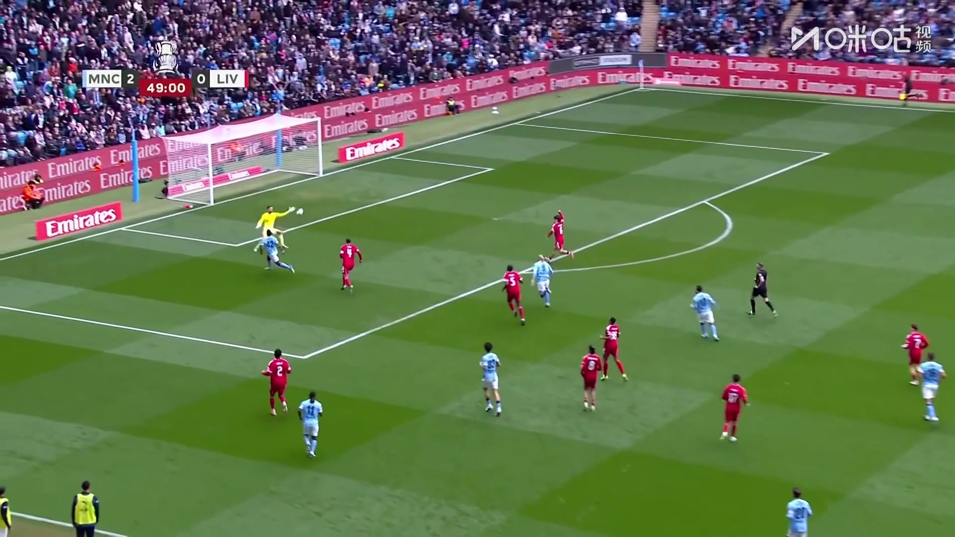 打崩了！塞梅尼奥冷静挑射破门，曼城3-0利物浦