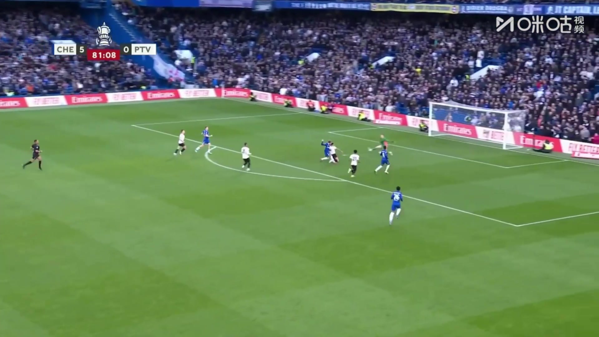 切尔西6-0狂胜！加纳乔打门击中立柱！埃斯特旺补射破门锦上添花