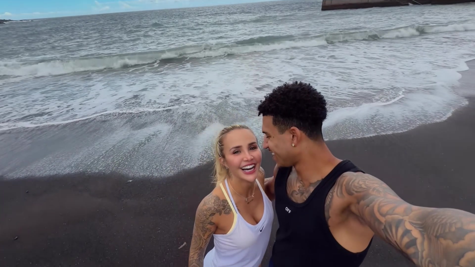 [体育头条]罗德里戈前女友有新欢啦~新男友看着也有点小帅~