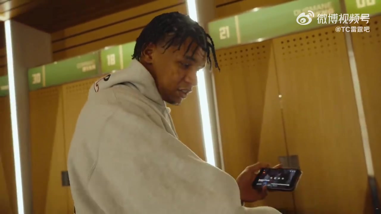 【精彩剪辑】此前亚历山大三分绝杀掘金,前队友吉昂精准预测了 【精彩剪辑】此前亚历山大三分绝杀掘金,前队友吉昂精准预测了