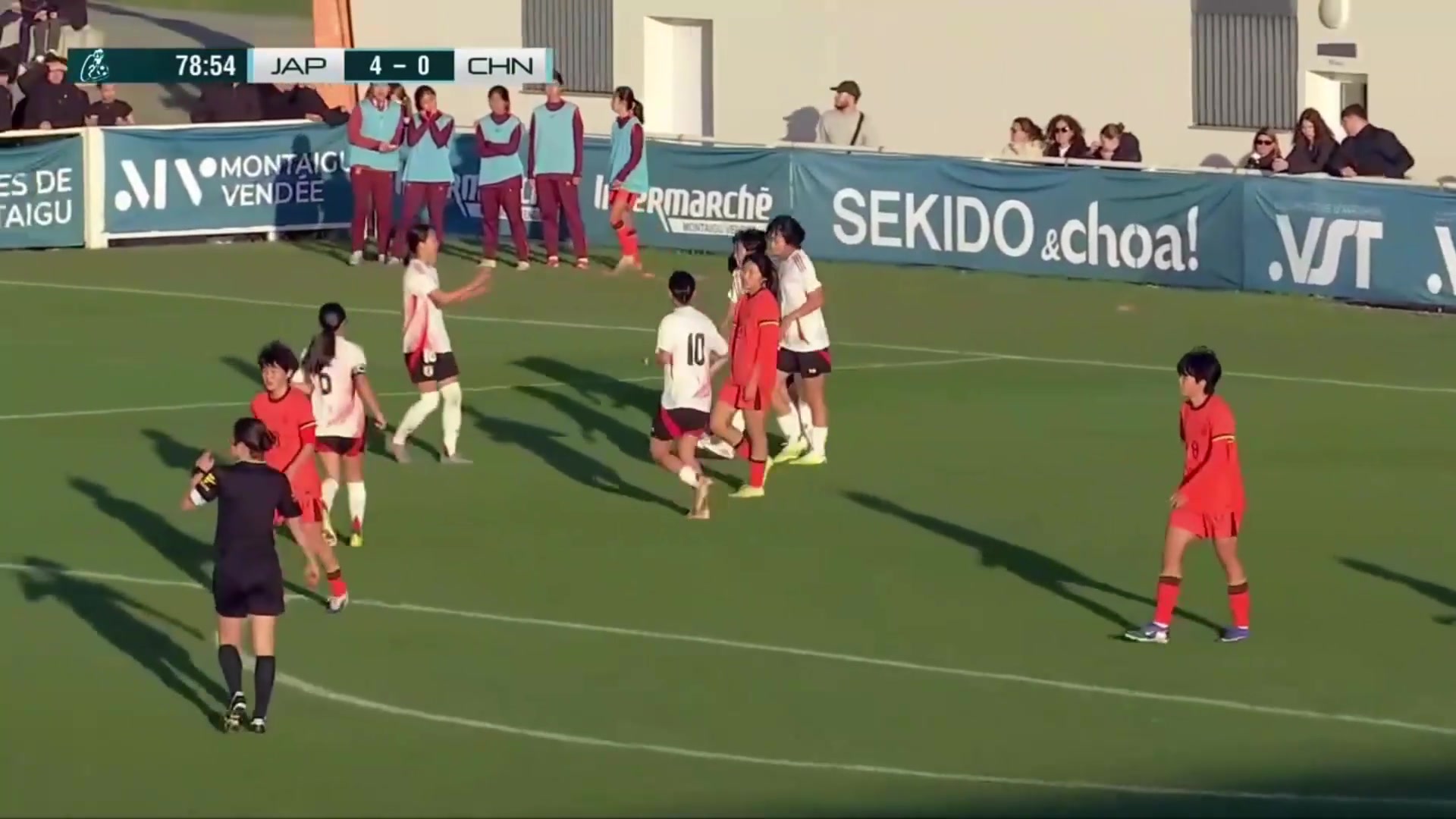 防守呢？上本恭子底线突破轻松破门！中国U16女足0-4日本！