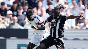 意甲-科莫0-0遭乌迪内斯逼平 先赛一场领先尤文4分