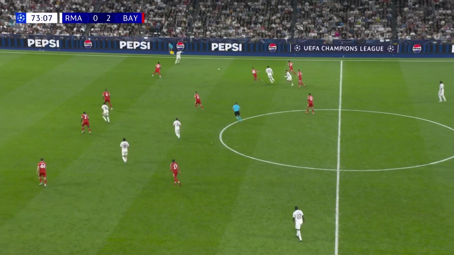 皇马扳回一球！阿诺德横传送助攻，姆巴佩后点包抄破门！