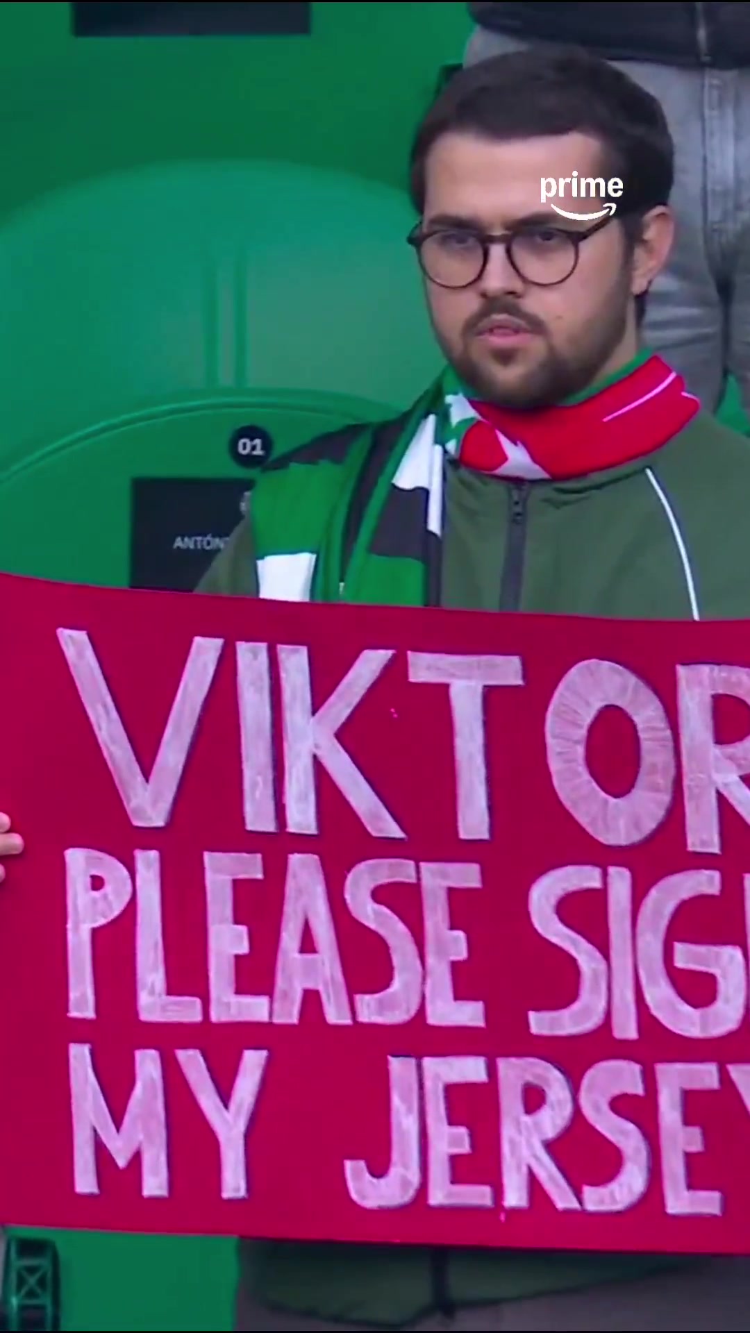 [深度剪辑]约克雷斯重返阿尔瓦拉德球场时，受到了葡体球迷的热