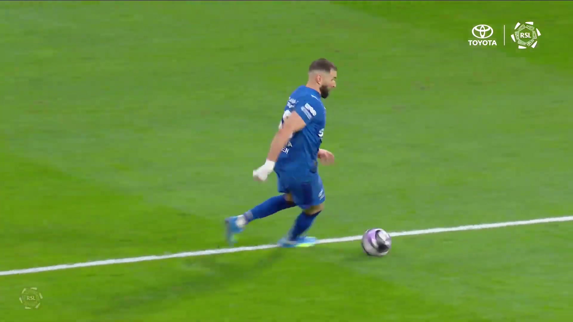 【集锦】沙特联-本泽马半程帽子戏法 新月主场6-0大胜拉斯永恒