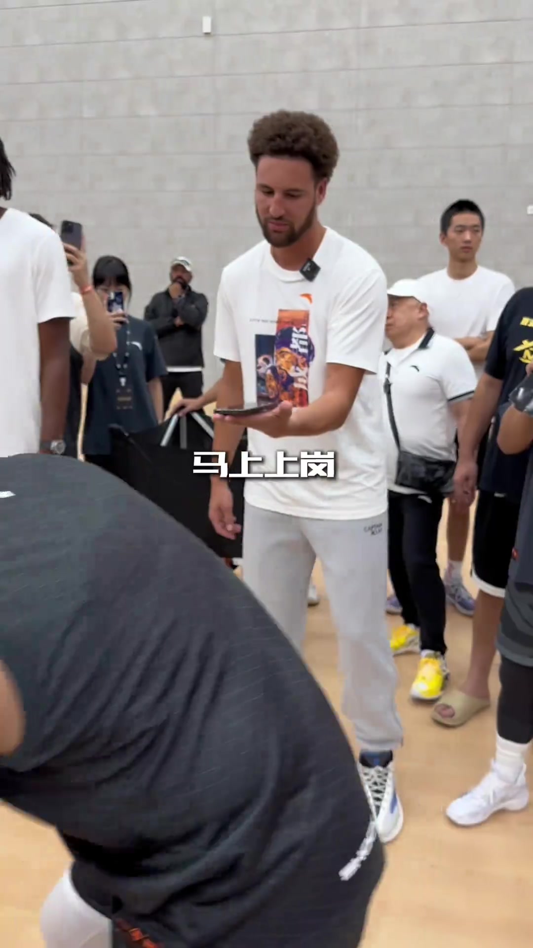 【值得一看】就这么丝滑的接上啦 克莱中国行名场面诞生！