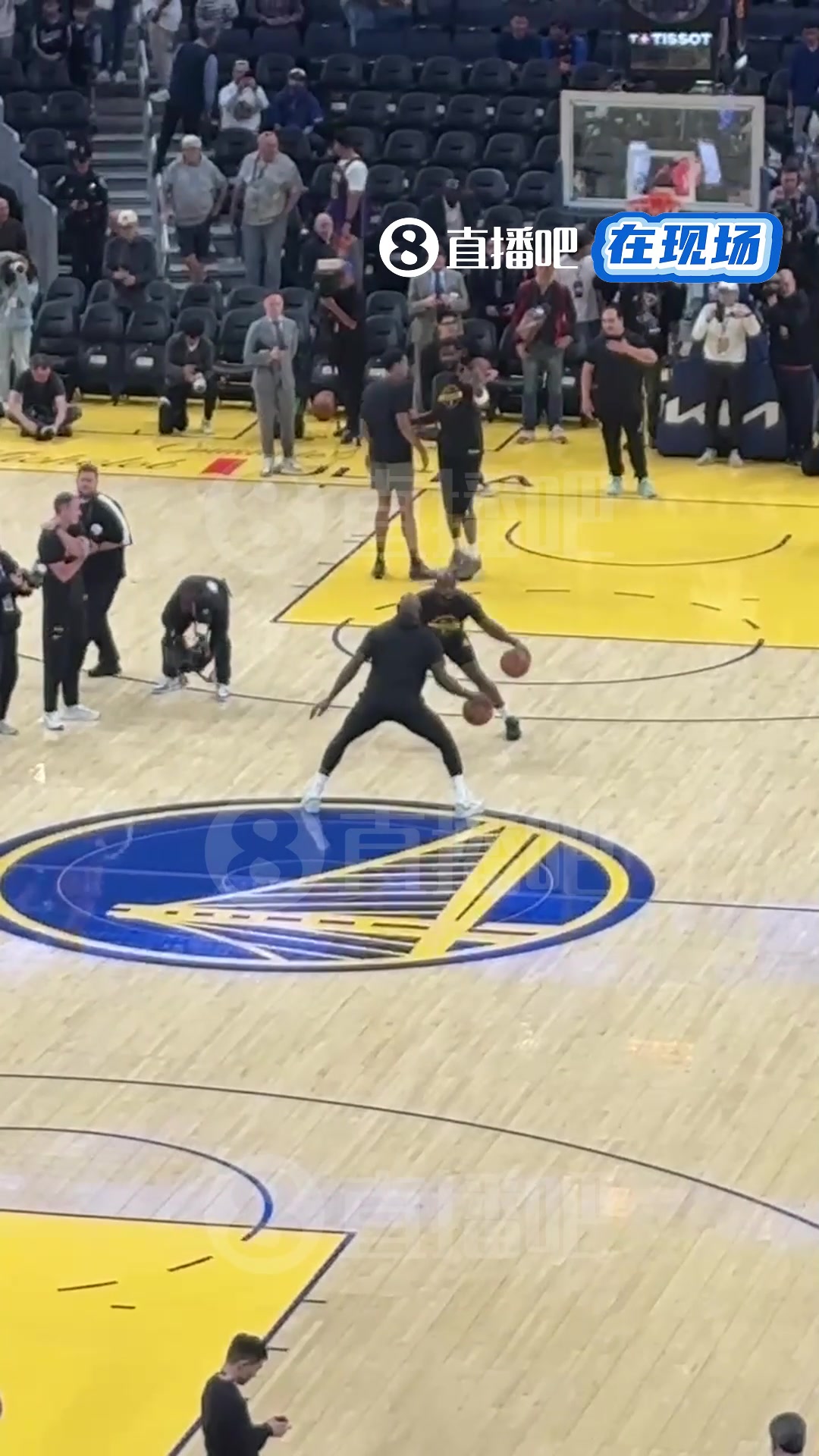 [今日赛事回看]同步率1➡️00%啊詹姆斯赛前热身，和助教同