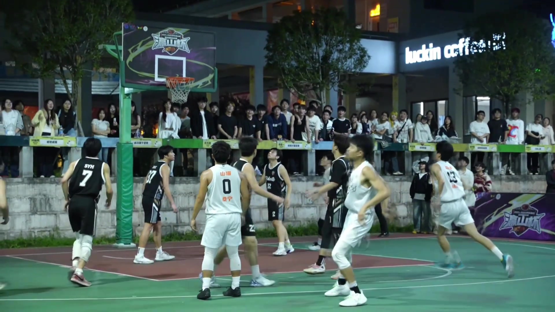 [体育头条]手感来了真挡不住~