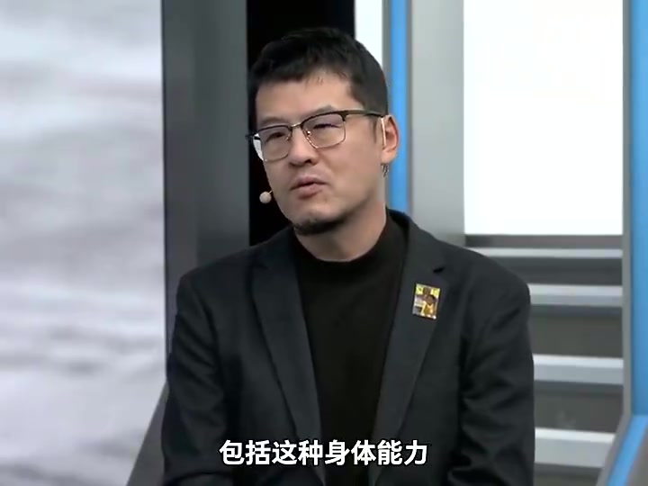 【今日超清片段】杨毅：库里这么大年龄还能保持好的竞技状态，核