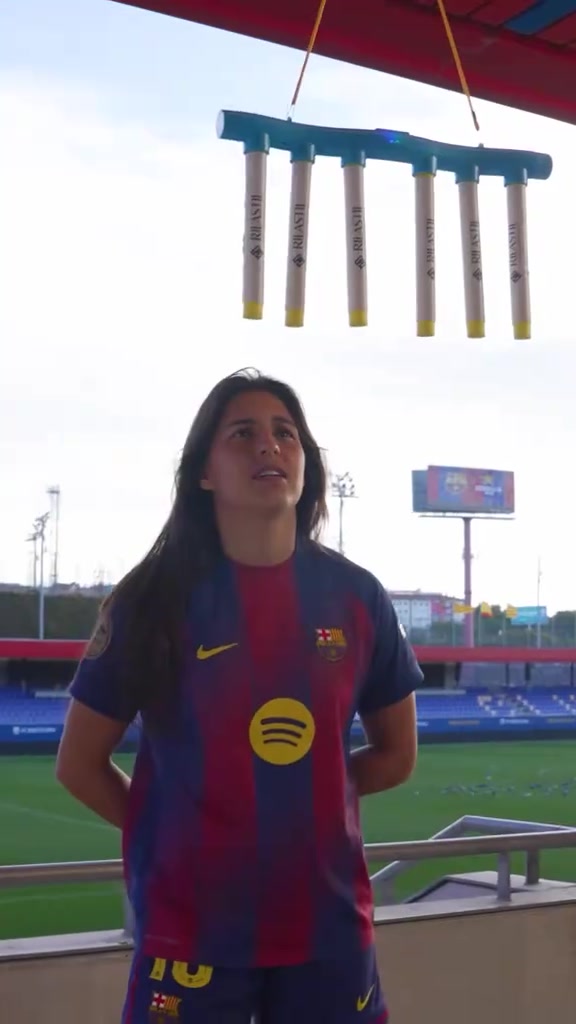 【今日视频】谁会是最厉害的？巴萨女足的反应力小游戏！