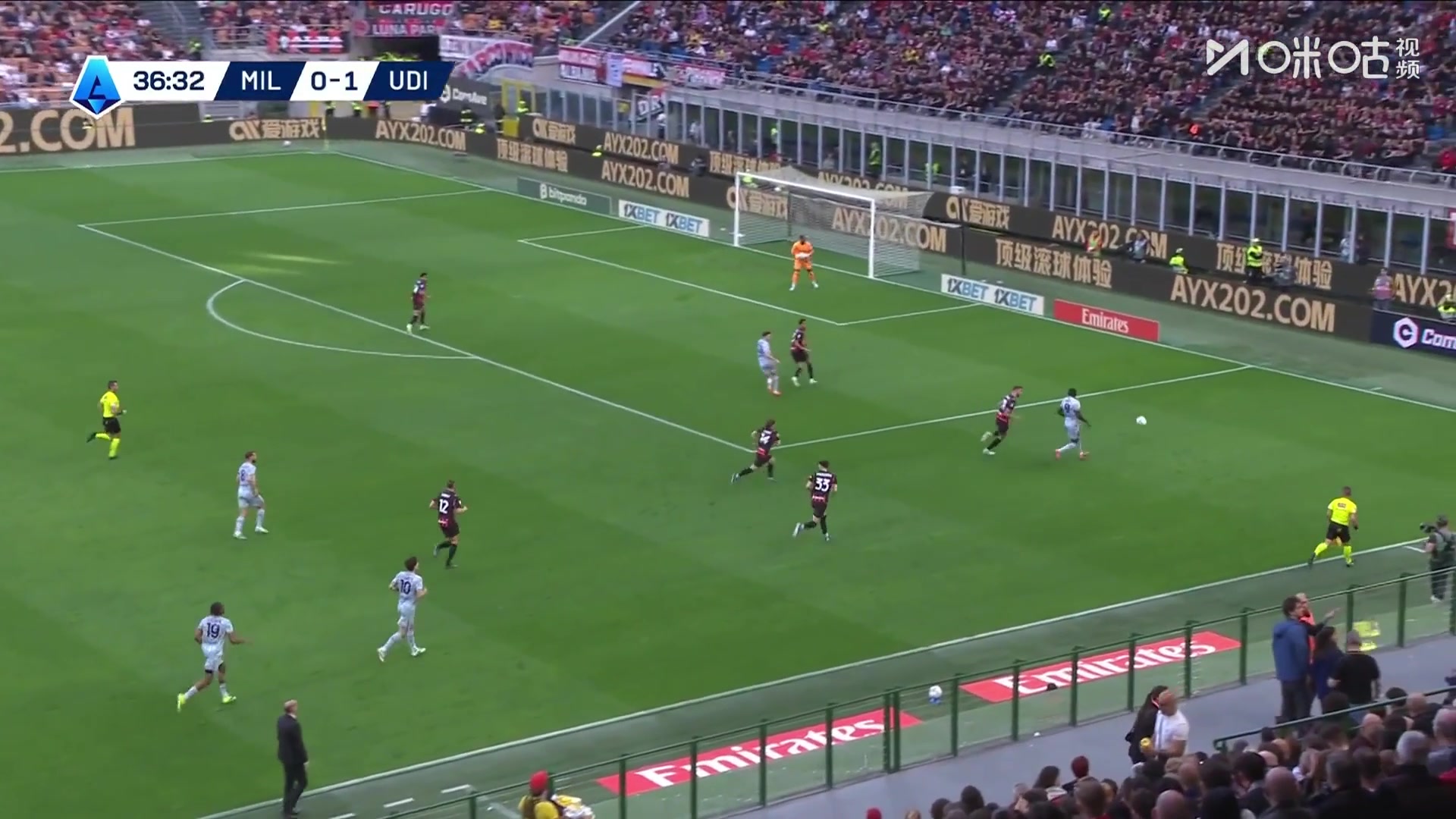 米兰0-2落后！扎尼奥洛传后点，埃克勒卡姆头球破门