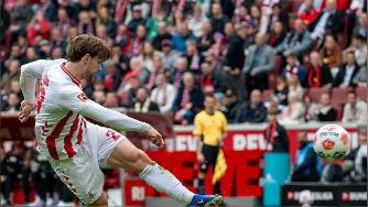 德甲-弗里德尔染红马拉破门约翰内松建功 科隆3-1十人不莱梅