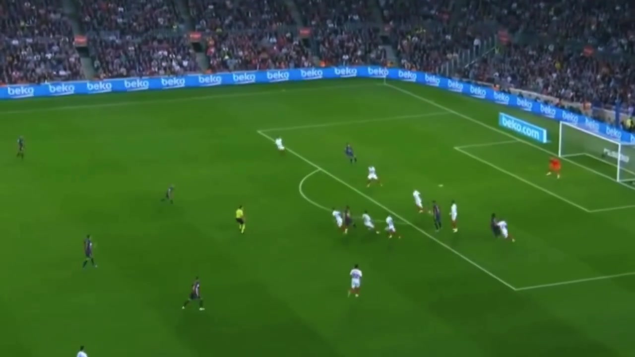 [西甲]镜像梅西！库蒂尼奥巴萨时期的十佳球！可惜状态没能维持~