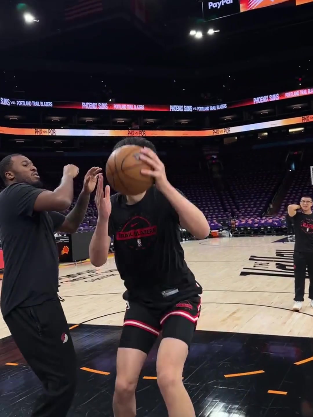 [攻守视频]生涯首次附加赛之旅杨瀚森赛前热身！今天❗能上不？