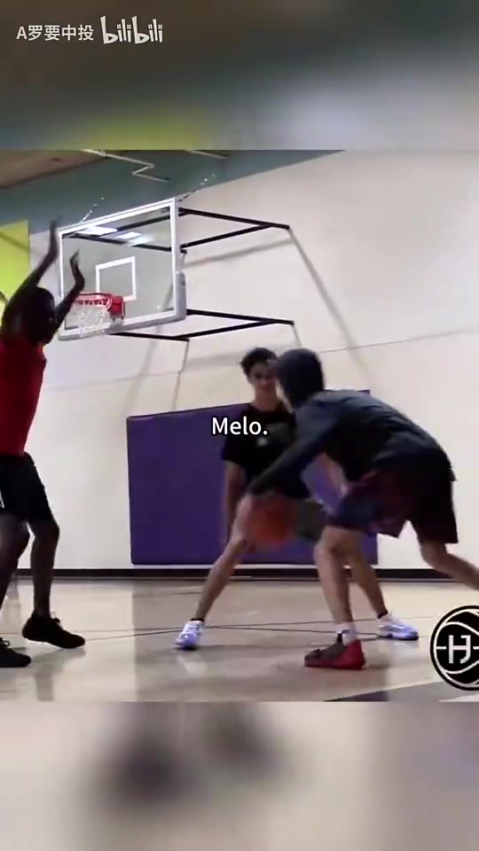 [赛事精彩录]街头篮球气质的保持者！三球高中时期的随性打法！