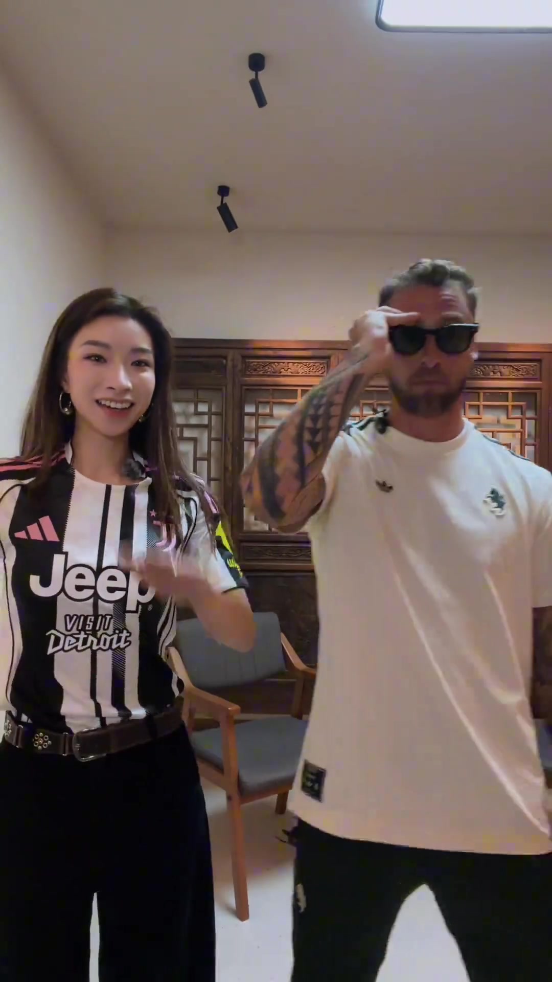 【值得一看】退钱姐也是好起来了，都能和马尔基西奥一起拍视频啦~