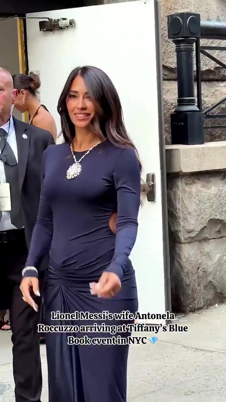 [精彩剪辑]岁月从不败美人！安东内拉现身纽约活动，这状态哪像