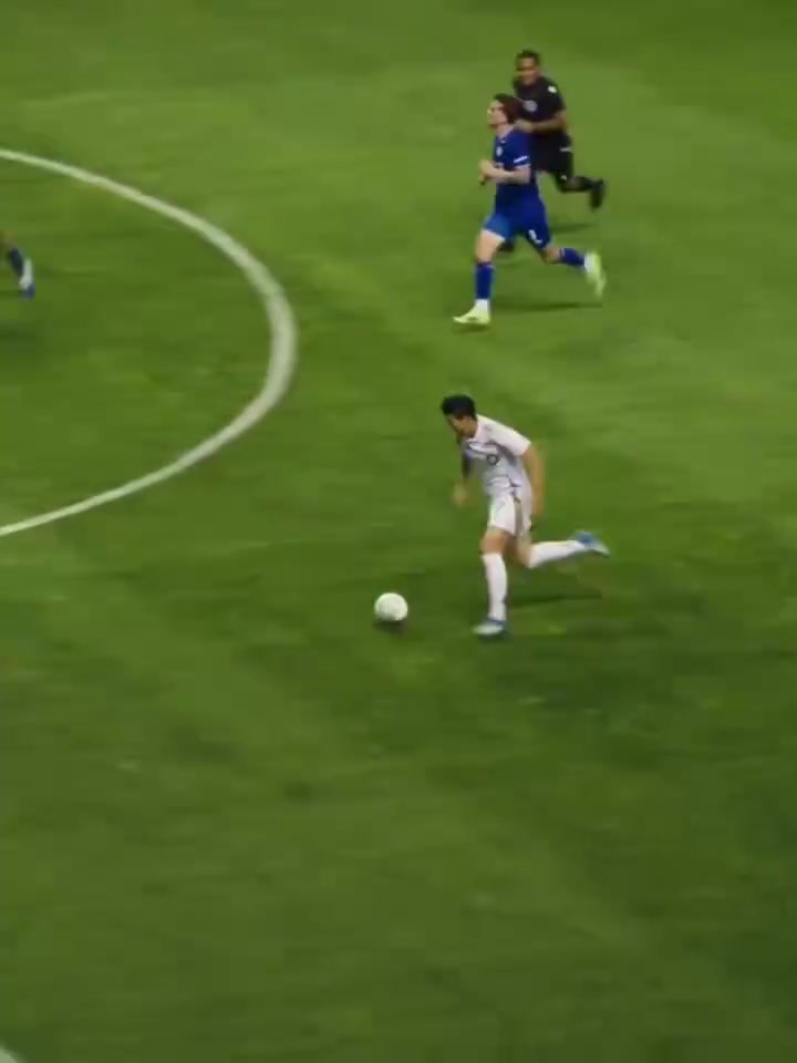 【推荐视频】洛里把球传给孙兴慜！来自前热刺队长之间的快攻连线！