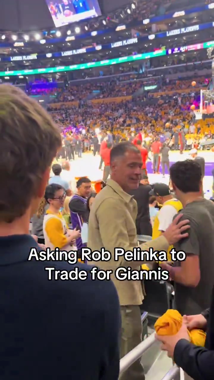 [视频/集锦]湖人球迷现场喊话佩林卡：你去把字母哥交易过来~
