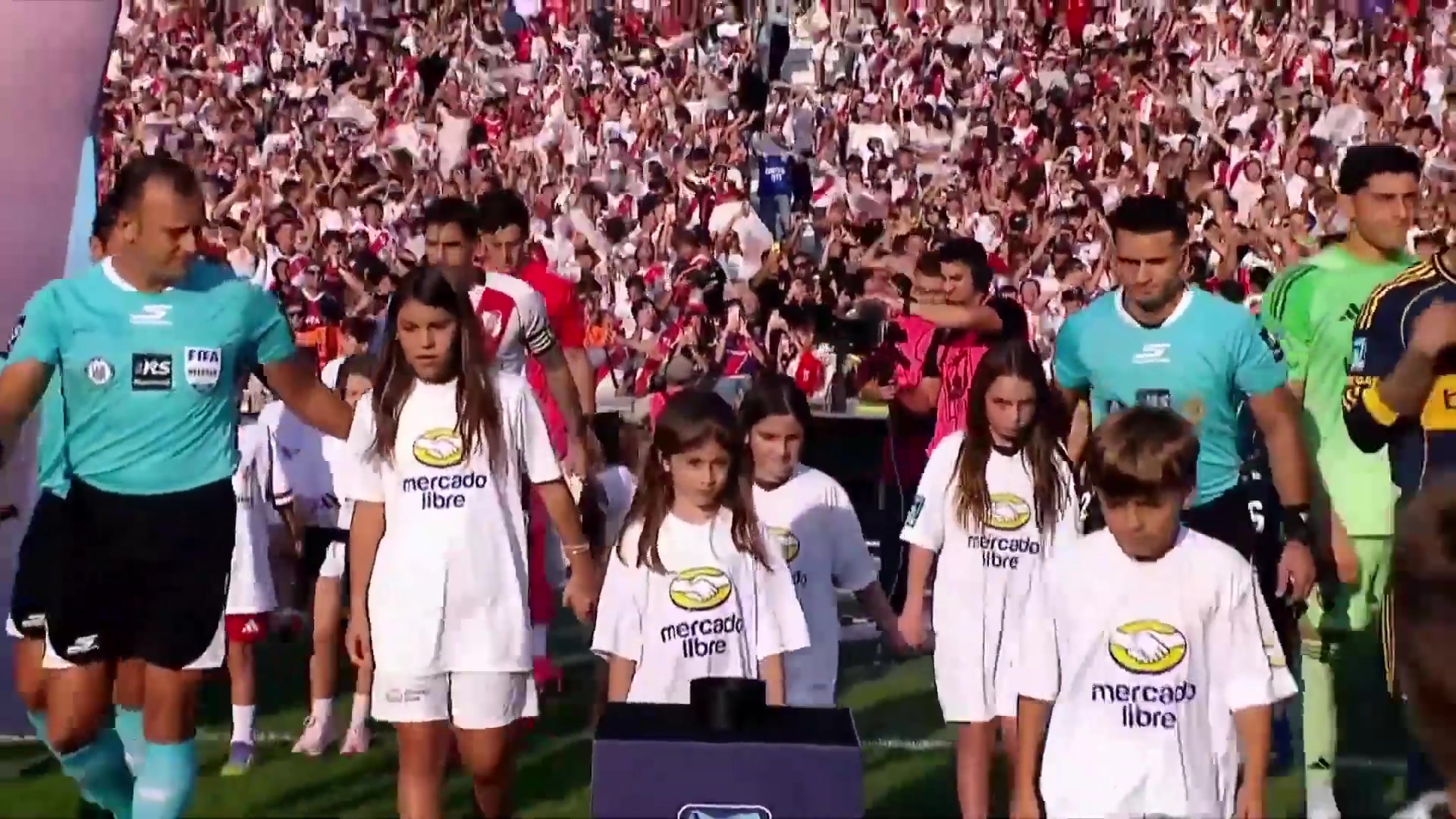 【集锦】阿超-帕雷德斯点球破门 德比大战博卡青年1-0河床