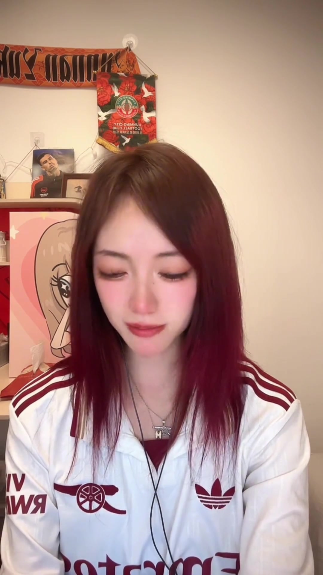 [推荐]阿森纳女球迷痛哭：每次都是差一点，每次都是差一点，唉