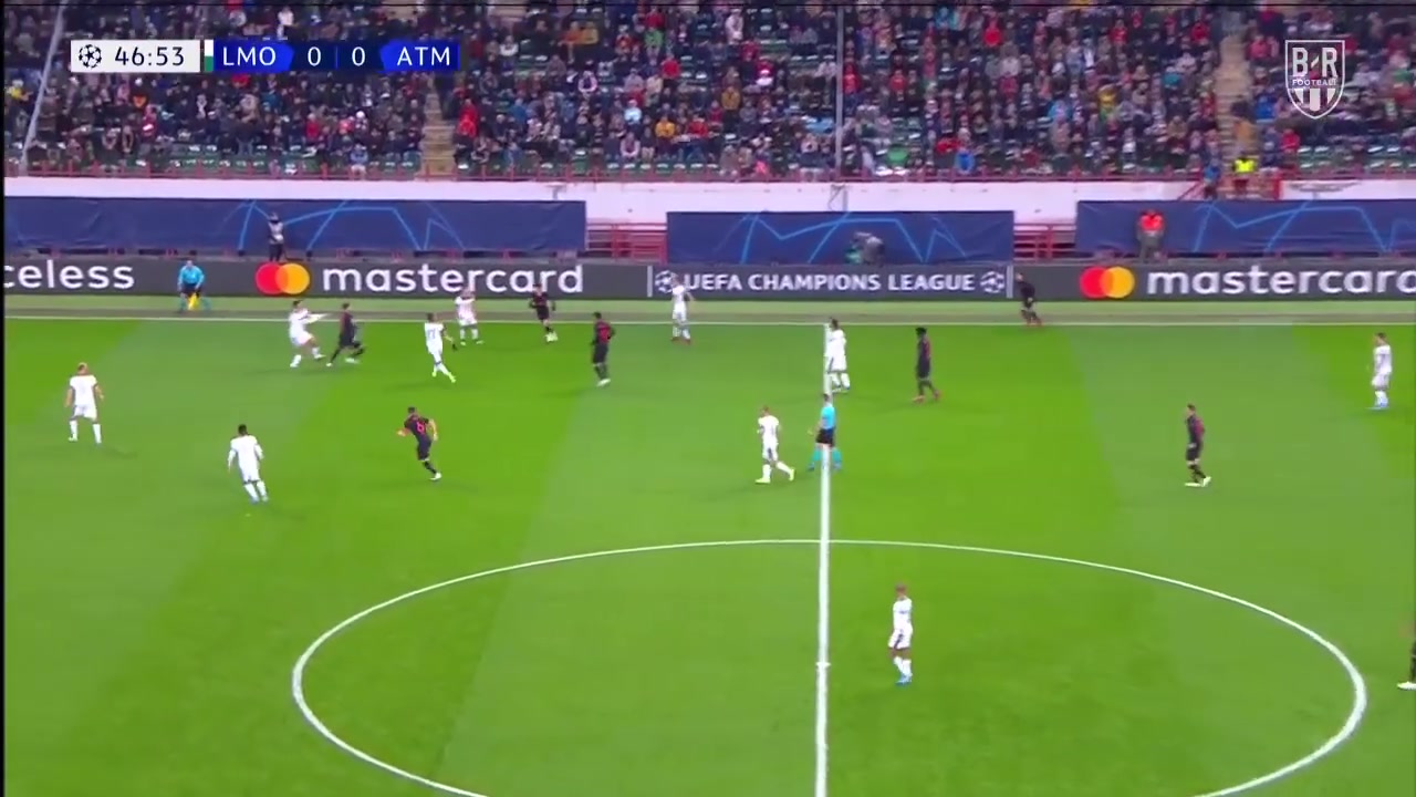 【视频】早早成名！名场面：19岁的菲利克斯打进了自己的欧冠首