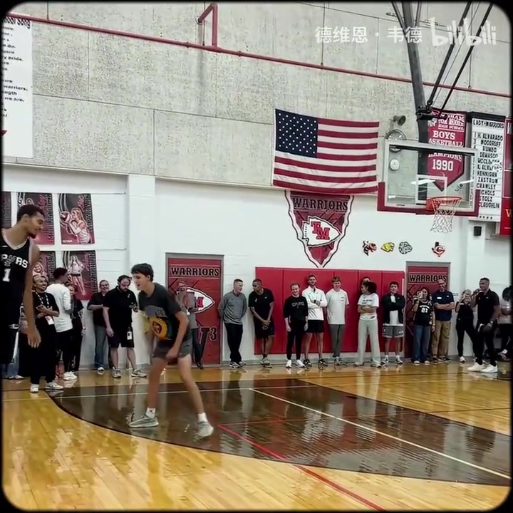 【今日球星视频】想都别想！一起来感受普通人单挑DPOY文班是