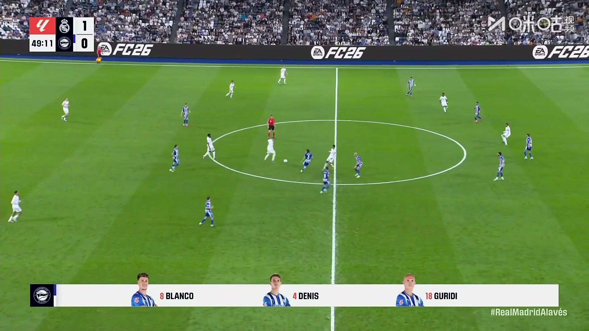  这球漂亮！维尼修斯禁区外重炮破门，皇马2-0领先阿拉维斯！