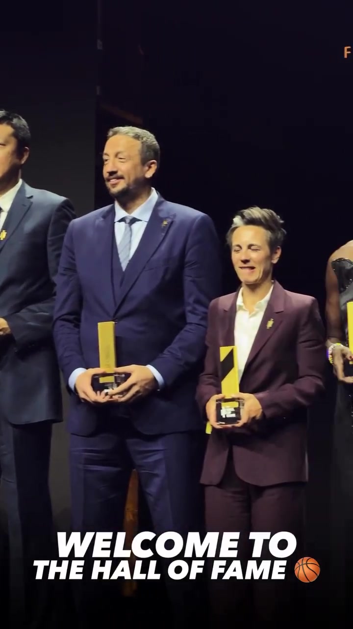 【球迷必看视频】荣耀时刻！王治郅/诺维茨基/特科格鲁入选国际