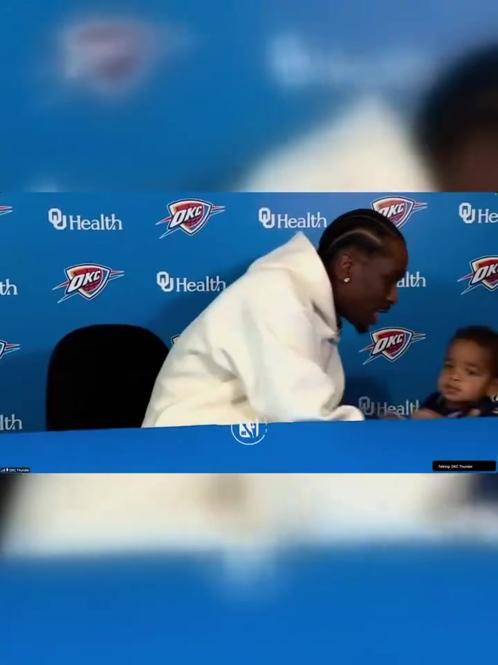 [球迷看点]这一刻会让你想到谁？SGA采访带娃打招呼！