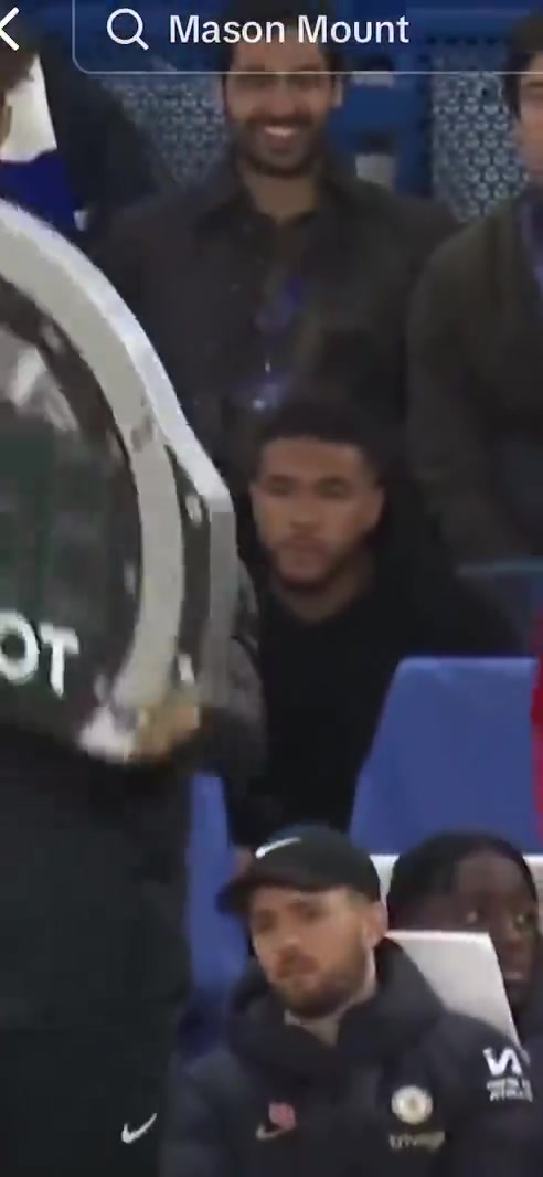 【切尔西】会想到什么？曼联芒特上场，替补席的詹姆斯默默鼓掌！