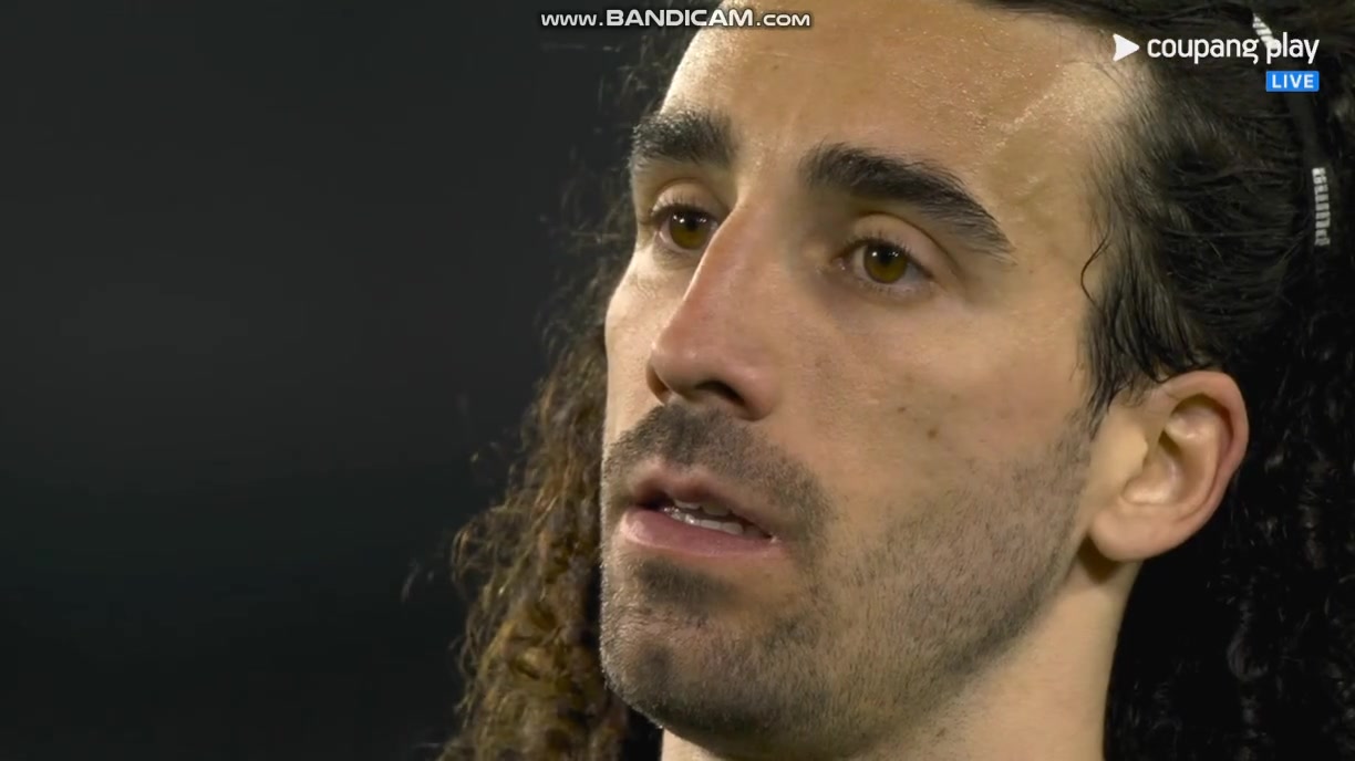 【热点视频】0-3输给⬅️布莱顿后库库雷利亚直接懵⚽住➡️了