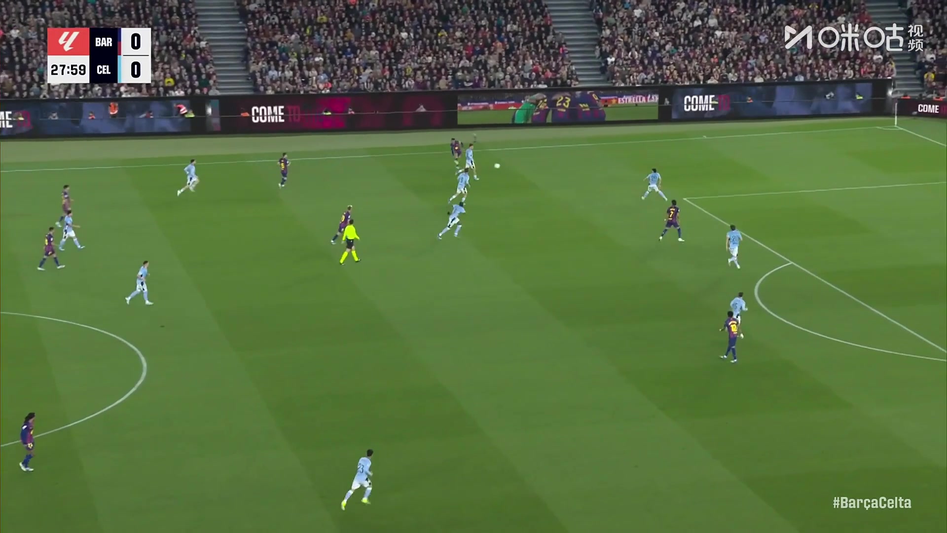 费兰弧顶分球，亚尔马外脚背垫射稍稍偏出