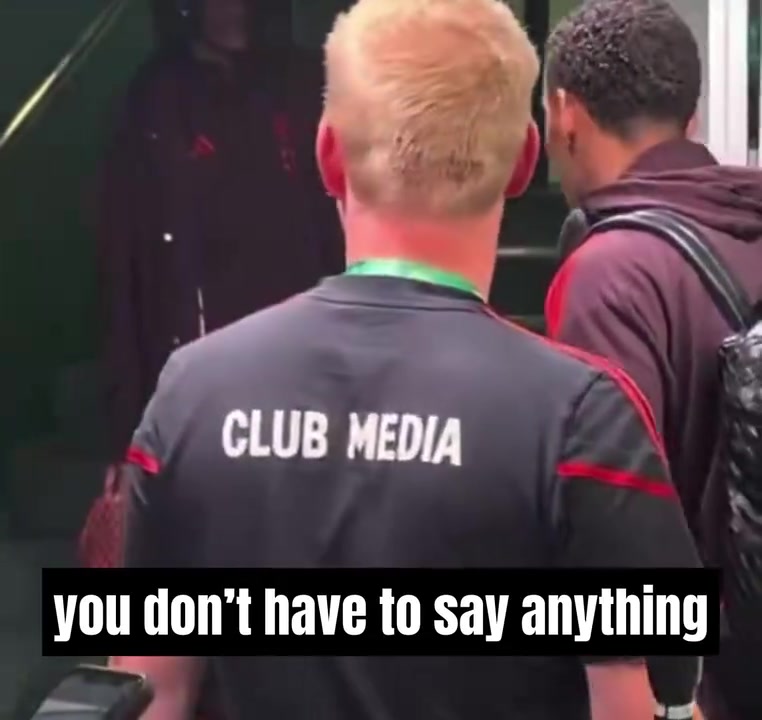 【视频】好兄弟！穆西亚拉：奥利塞，你往那一站就行，话我替你说！