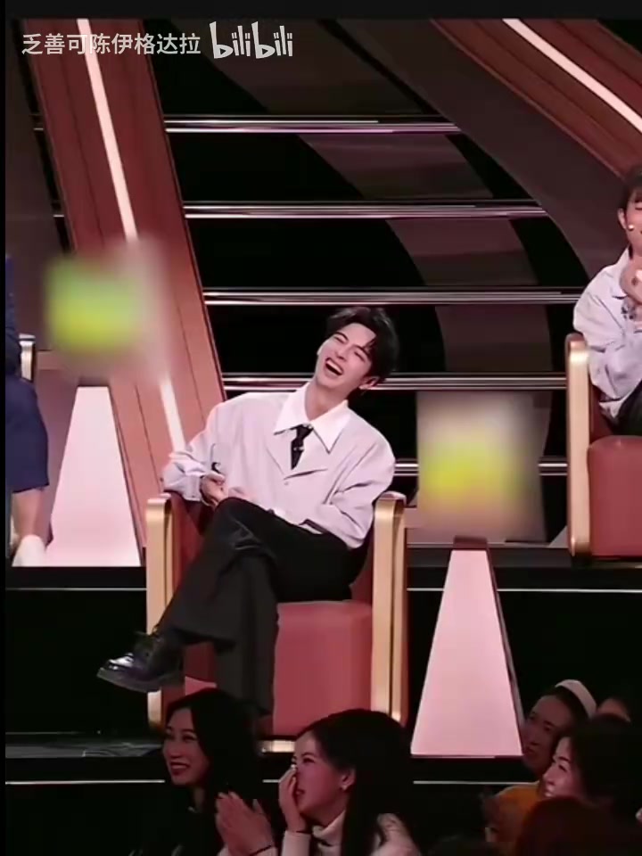 【视频/集锦】林书豪脱口秀：在CBA打球时，有球员跟我说把我变成废人！