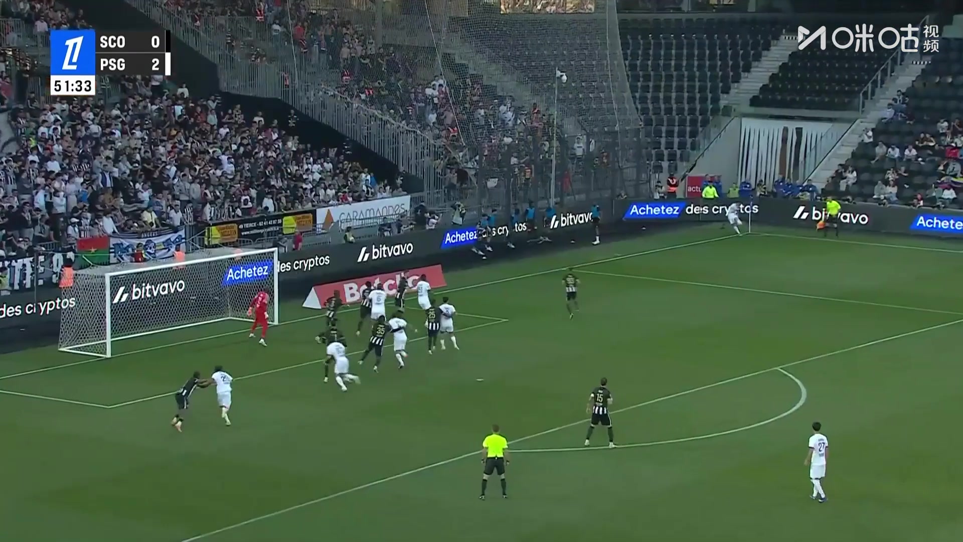 巴黎3-0领先！李刚仁角球开出，贝拉尔多头球破门