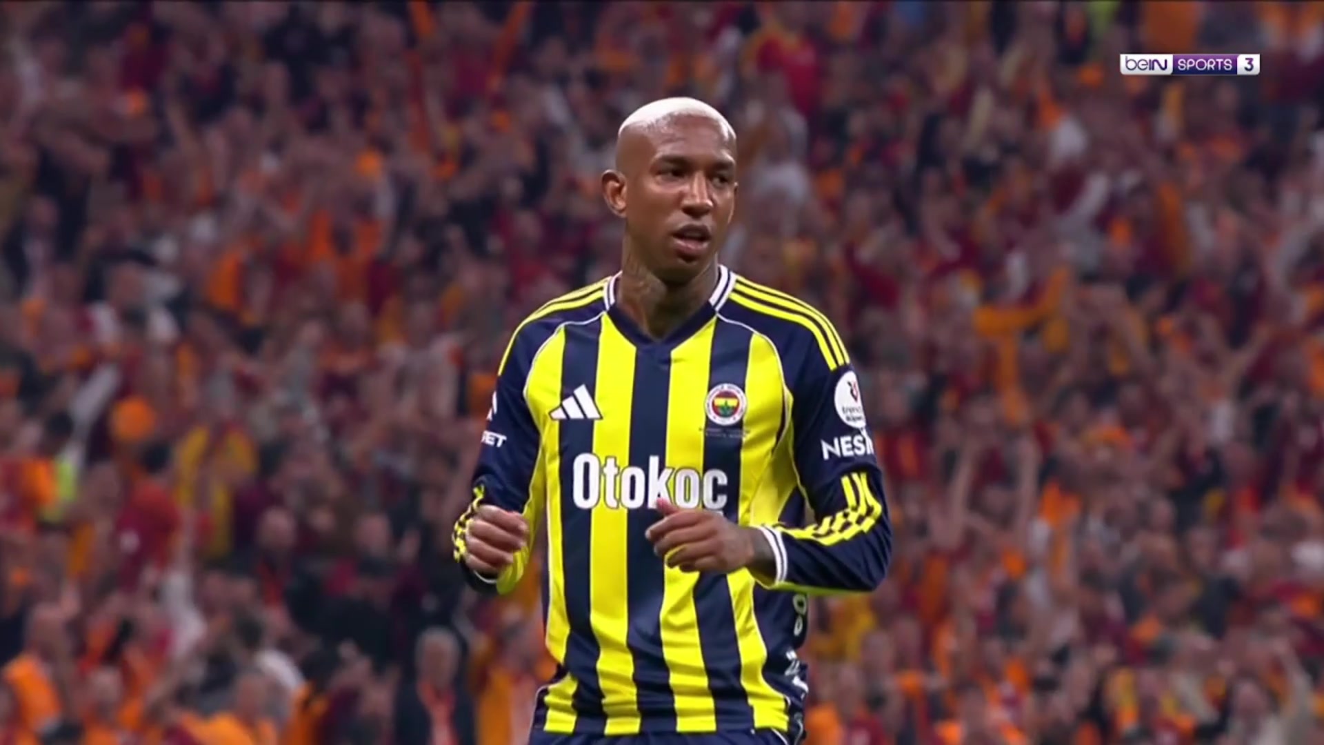 关键争冠6分大战失点！塔利斯卡土超德比射失点球！