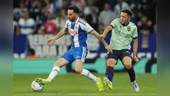 西甲-洛萨诺登场三分钟两黄被罚下 十人西班牙人0-0莱万特