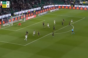 葡超-葡体补时送点+连丢两球遭绝平 葡萄牙体育2-2通德拉