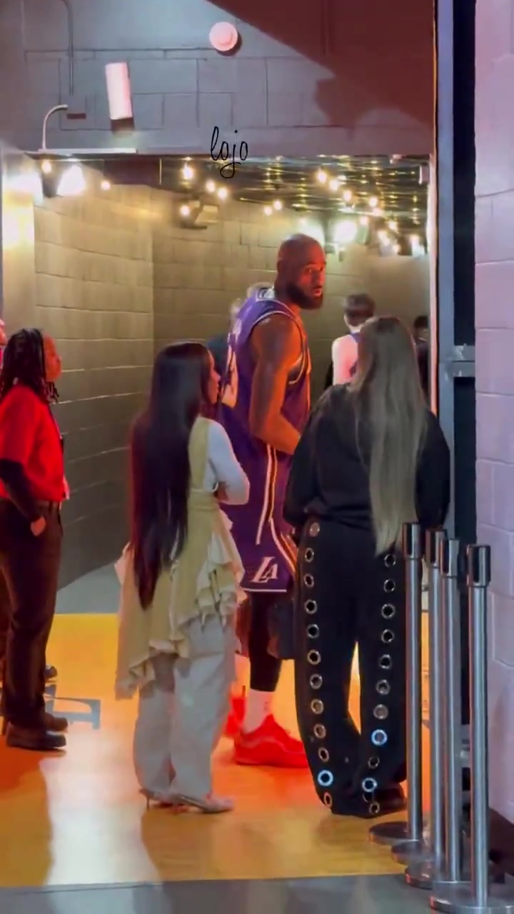 【体育头条】湖人火箭G5，输了！湖人这帮老家伙体能跟不上火箭