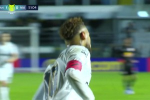 巴甲-内马尔连场破门 桑托斯主场2-0巴甘蒂诺红牛