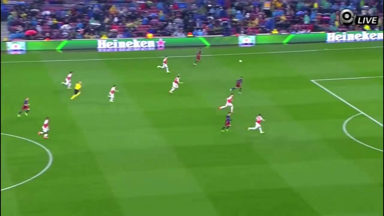 [体坛视角]大师的想法！⚽名场面：小白这两脚传球太见功力了！