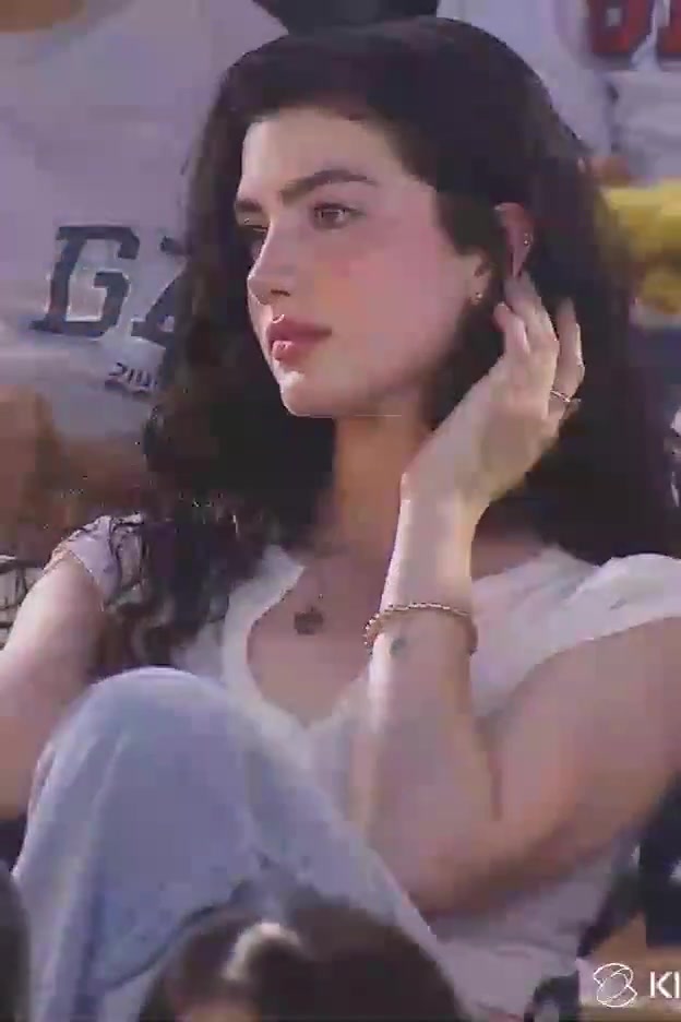 一眼心动❤️!骗过千万网友的AI神仙颜值 一眼心动❤️!骗过千万网友的AI神仙颜值