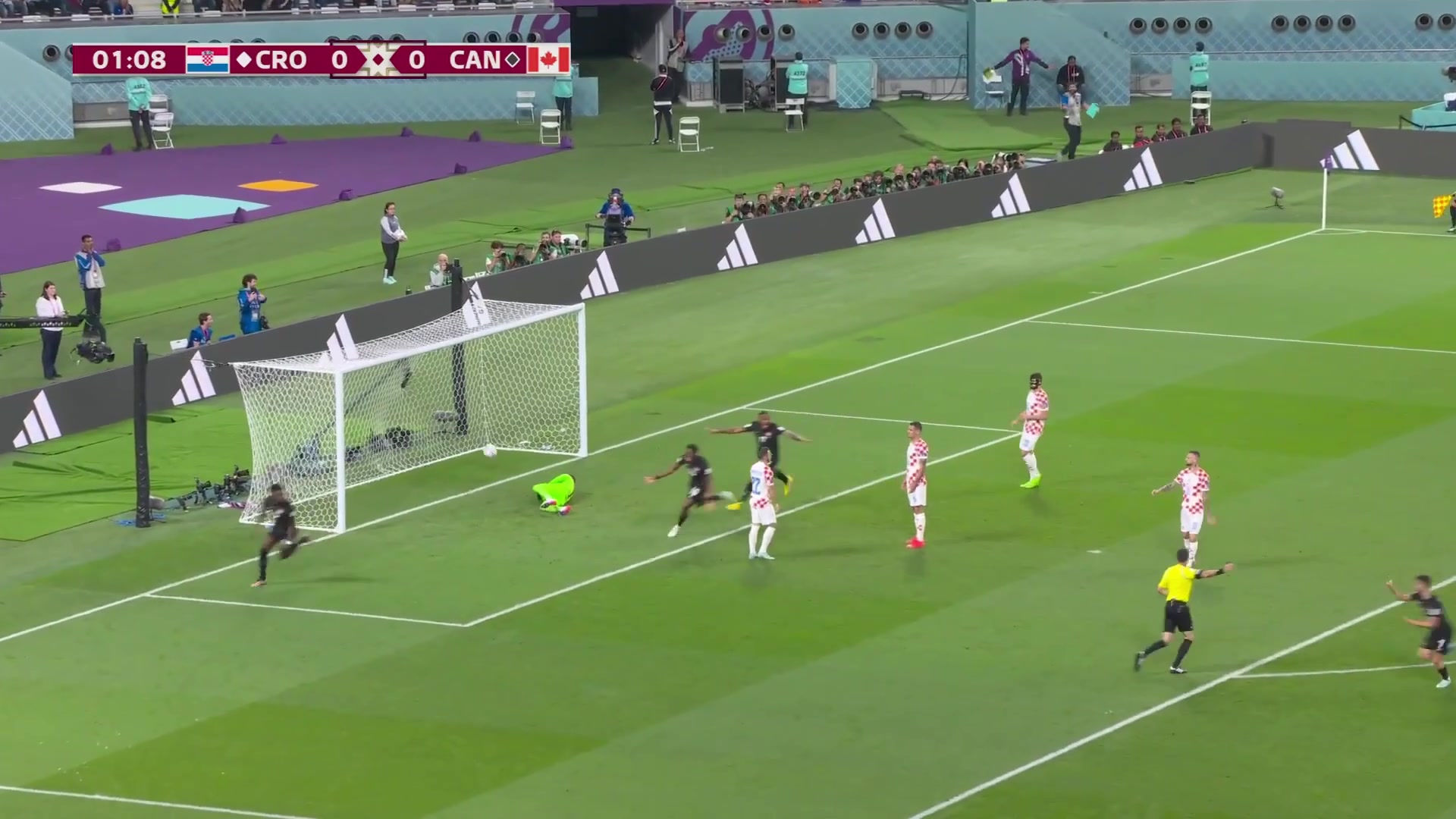 2022年世界杯戴维斯开场68秒破门,打进加拿大世界杯历史首球!