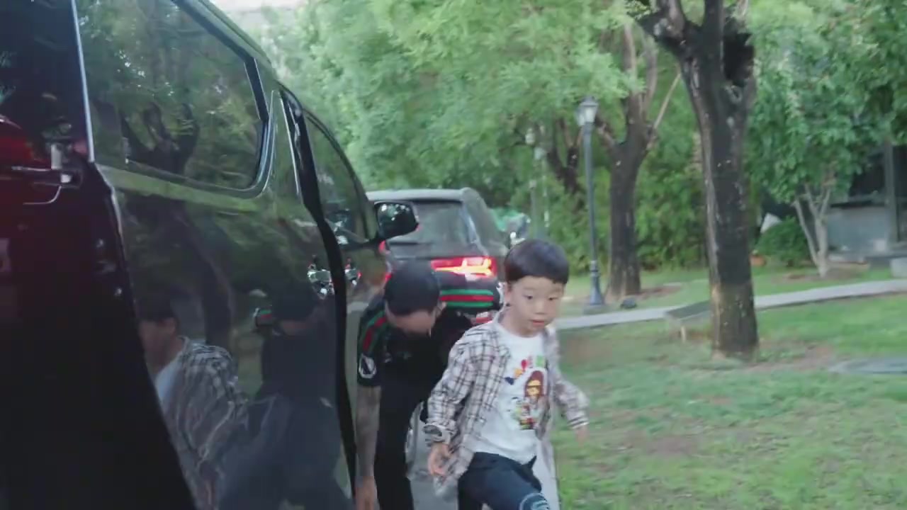 [今日精彩]顺便拉个活➡️！GAI踢球：98年开始看球，因为