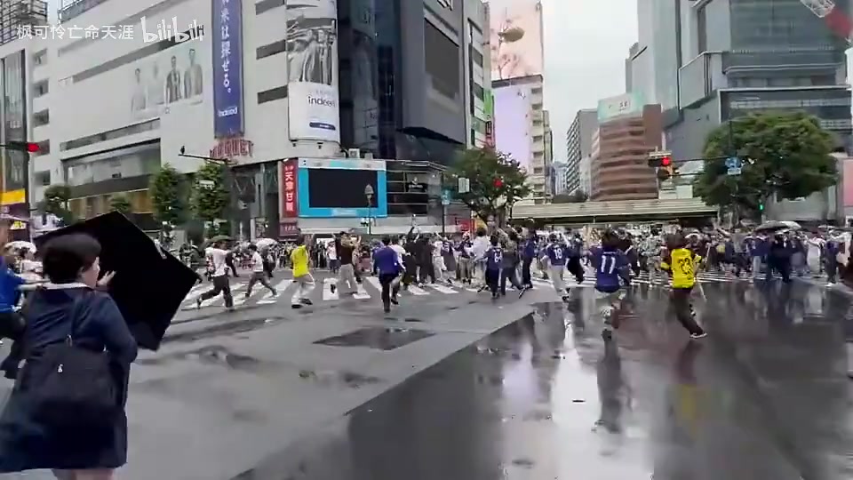 [最新剪辑]其他视角：平时刻燃爆清晨！日本队绝⚽平后，十字路
