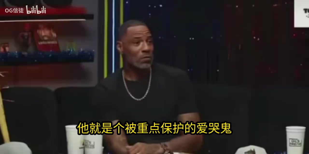 [值得一看]尼克杨:文班亚马输球直接球员通道是软蛋行为！