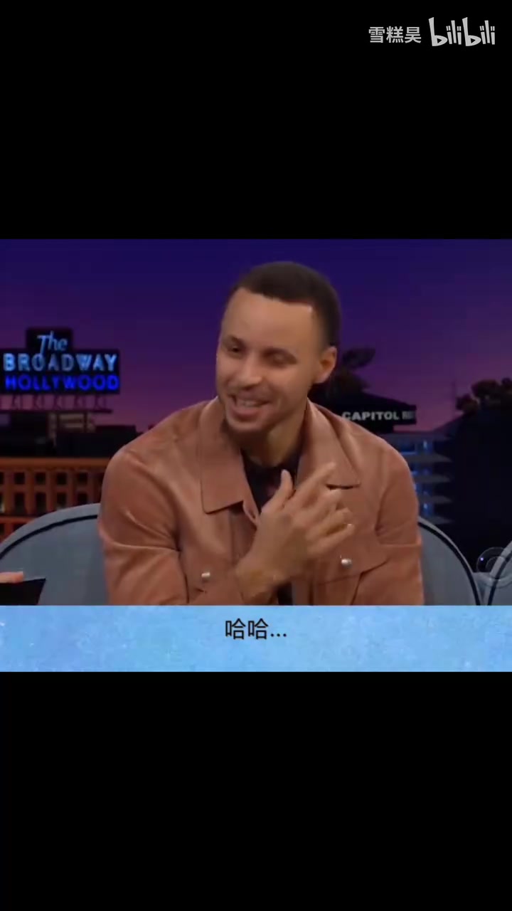 [视频/集锦]视频考古库里：很尴尬，想来个360度扣篮，结果